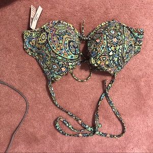 THE FABULOUS VS Patterned bathing suit NWT